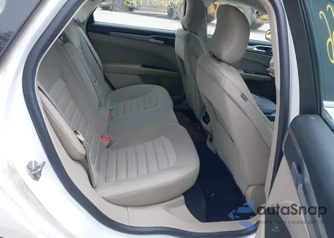 2019 Ford Fusion Se z USA, uszkodzony, nr VIN 3FA6P0HD8KR285231